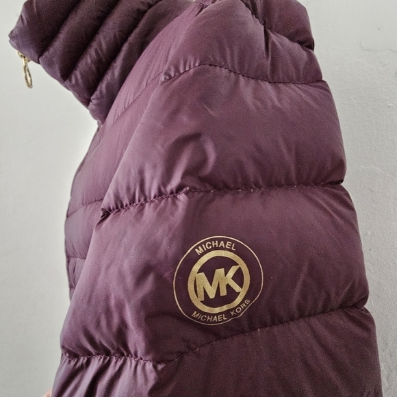 EUC MICHAEL KORS Puffy lightweight Jacket Burgundy 1X - Picture 6 of 16
